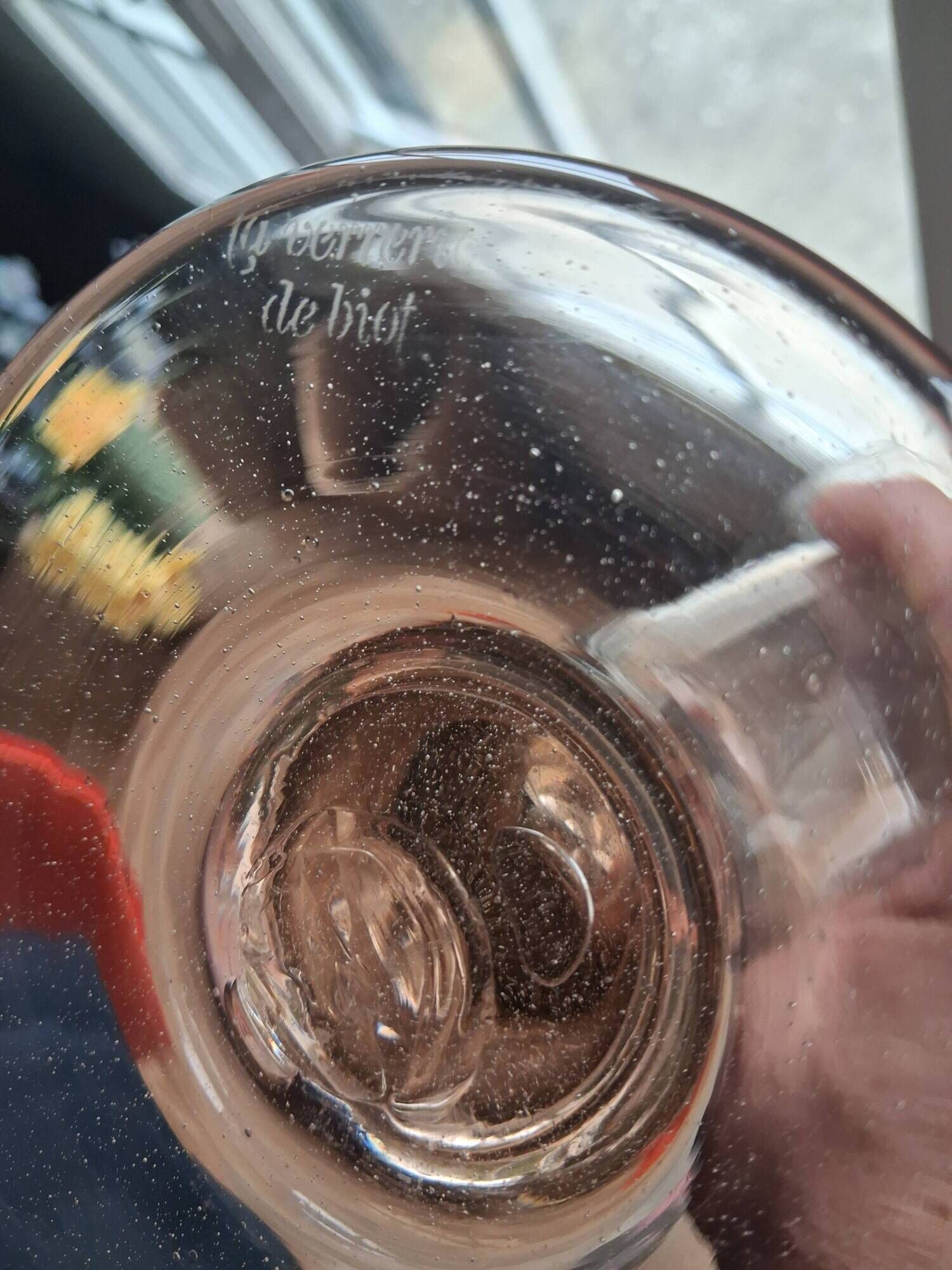 Biot vase
