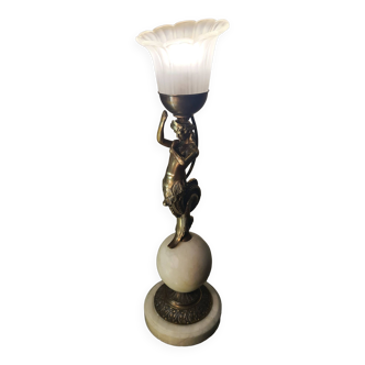 grande lampe  style art deco,    marbre  avec tulipe en verre moulé  56x16   , 7kg