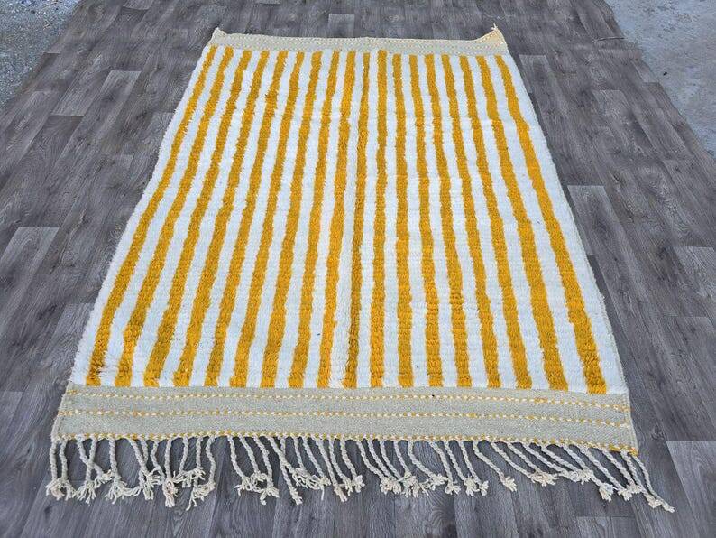 Natural pure wool rug