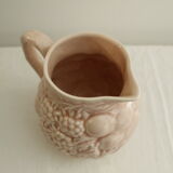 Pink pitcher - glazed ceramics - raspberry reliefs - Salins les Bains
