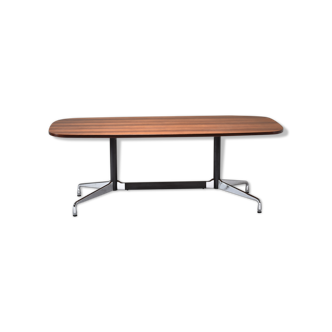 Table of the segmented series by Charles and Ray Eames