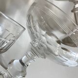 Set of 6 glasses of champagne 19th with flat sides and scales