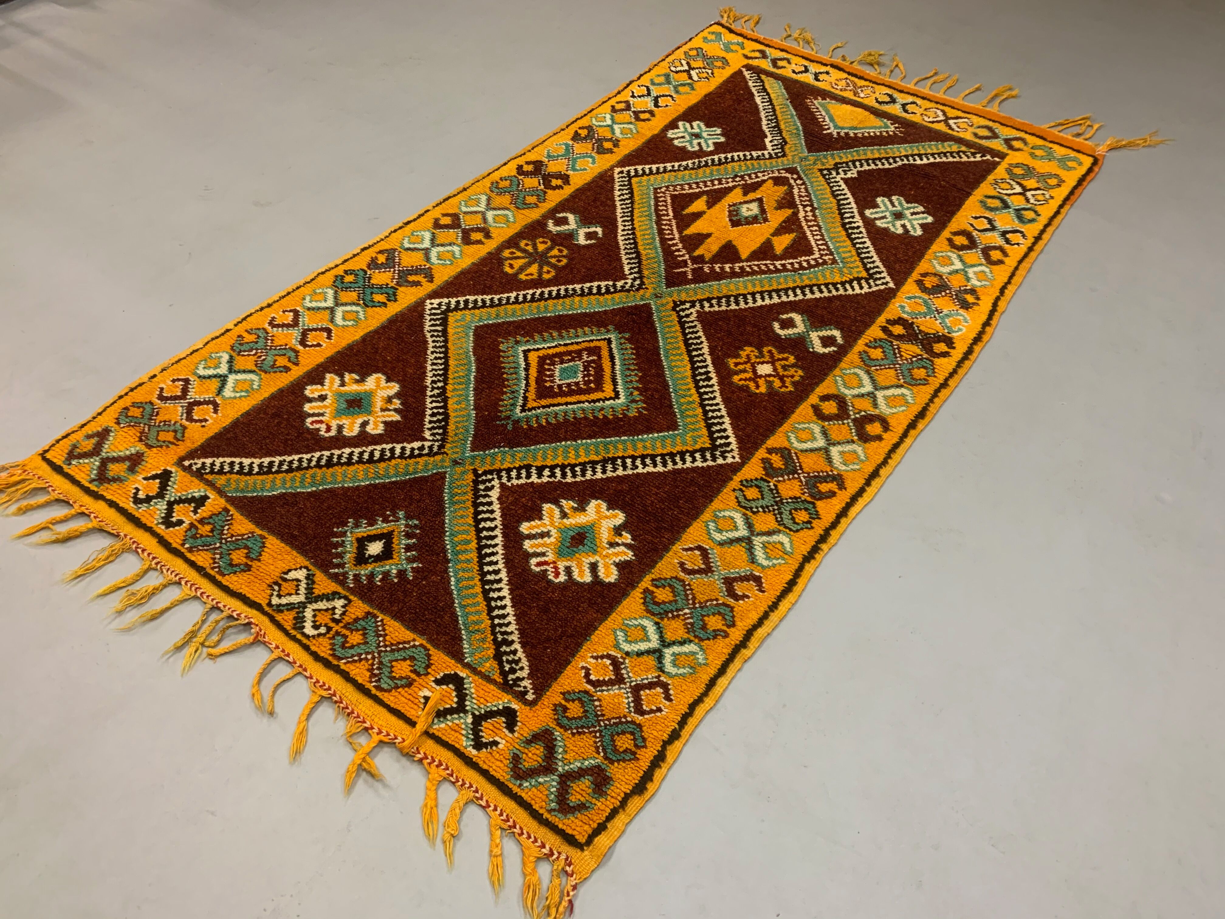 Moroccan rug 190x102 cm tazenacht