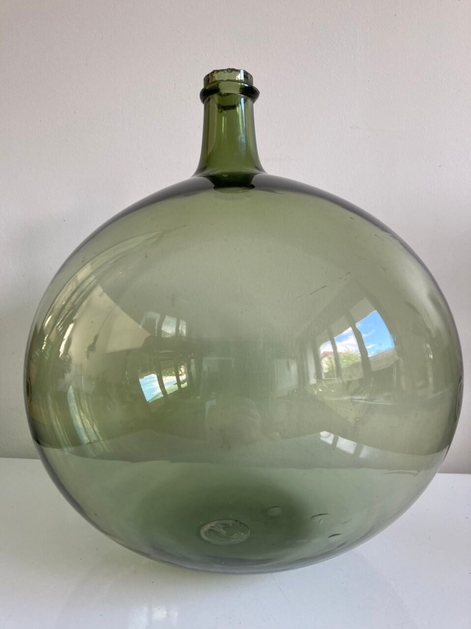 Dame-jeanne cylindrical old approx 15l in blown glass