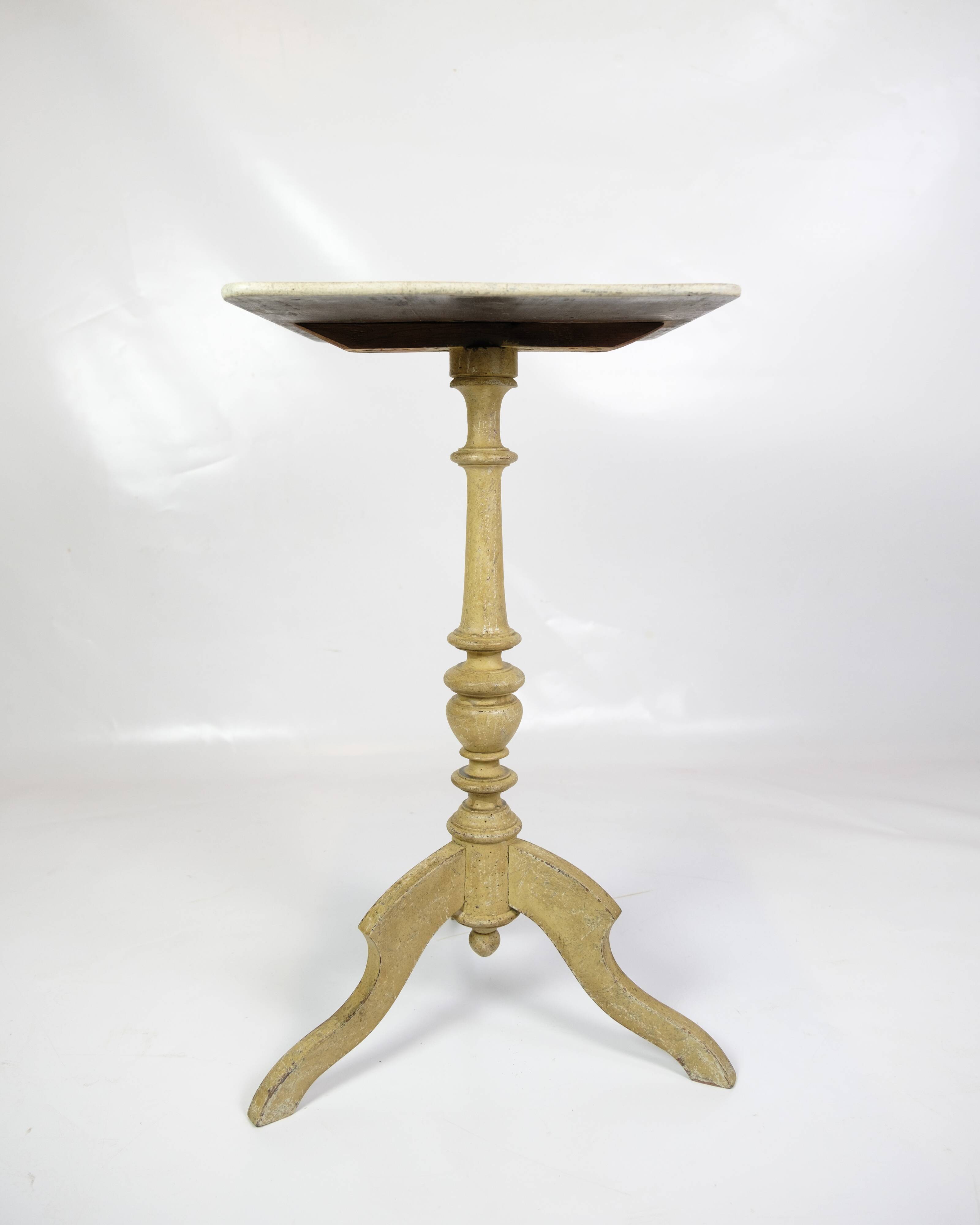 Table à colonnes peinte originale fabriquée en gris et jaunâtre des années 1840