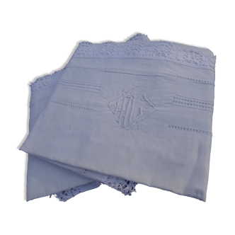 Pair of pillowcases in old linen in early 1900
