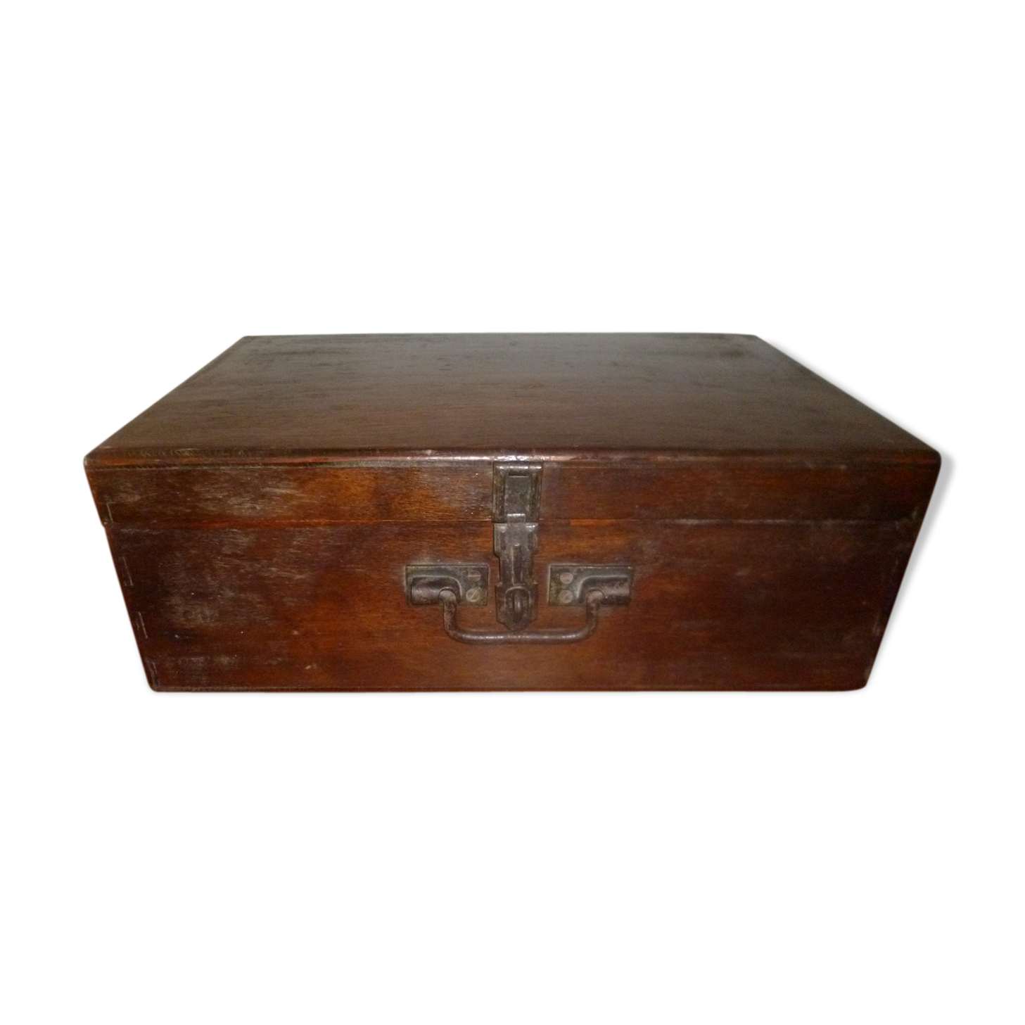 Box in oak, year 50