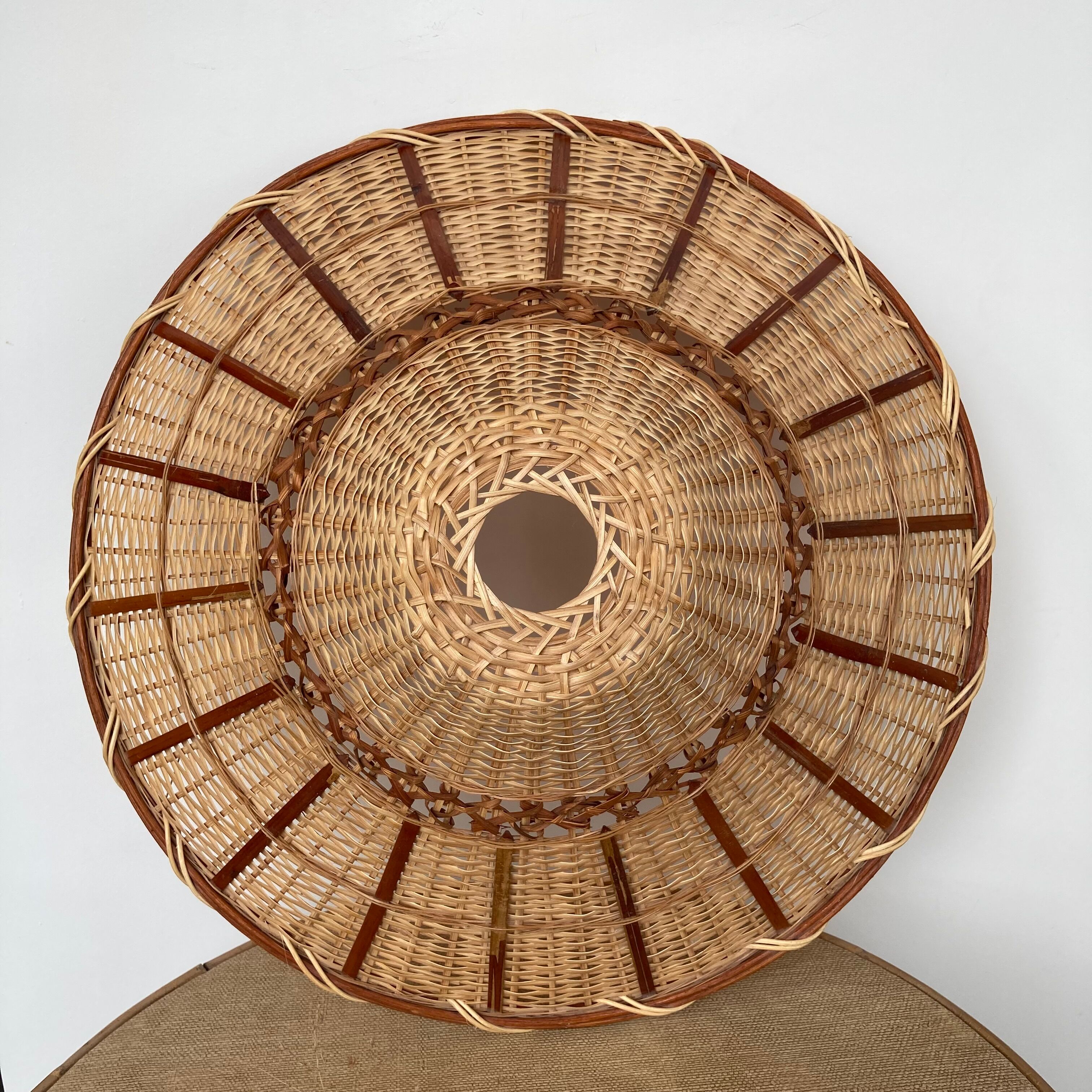 Suspension lampshade rattan and wicker