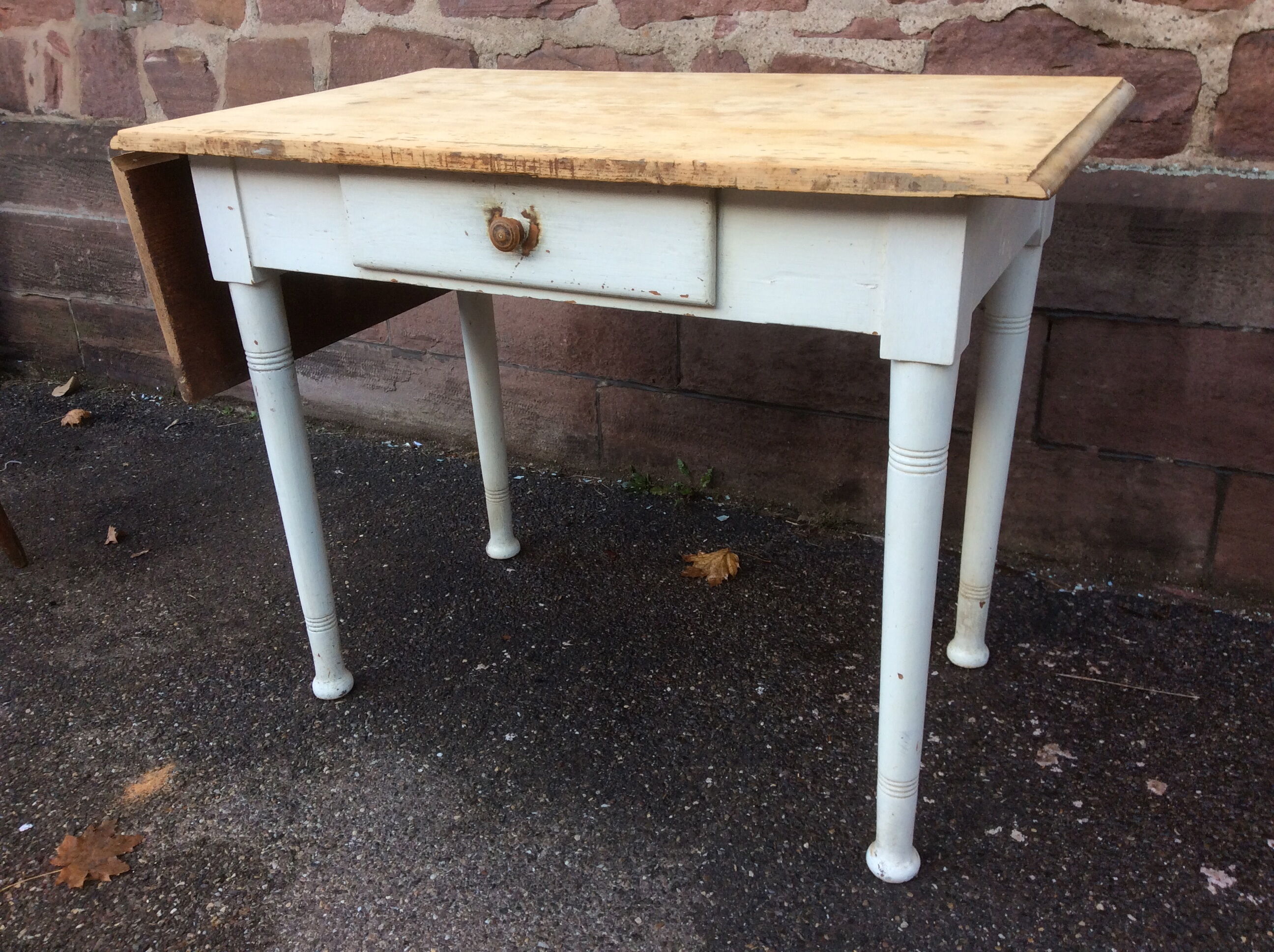 Small farm table or bistro vintage 1920