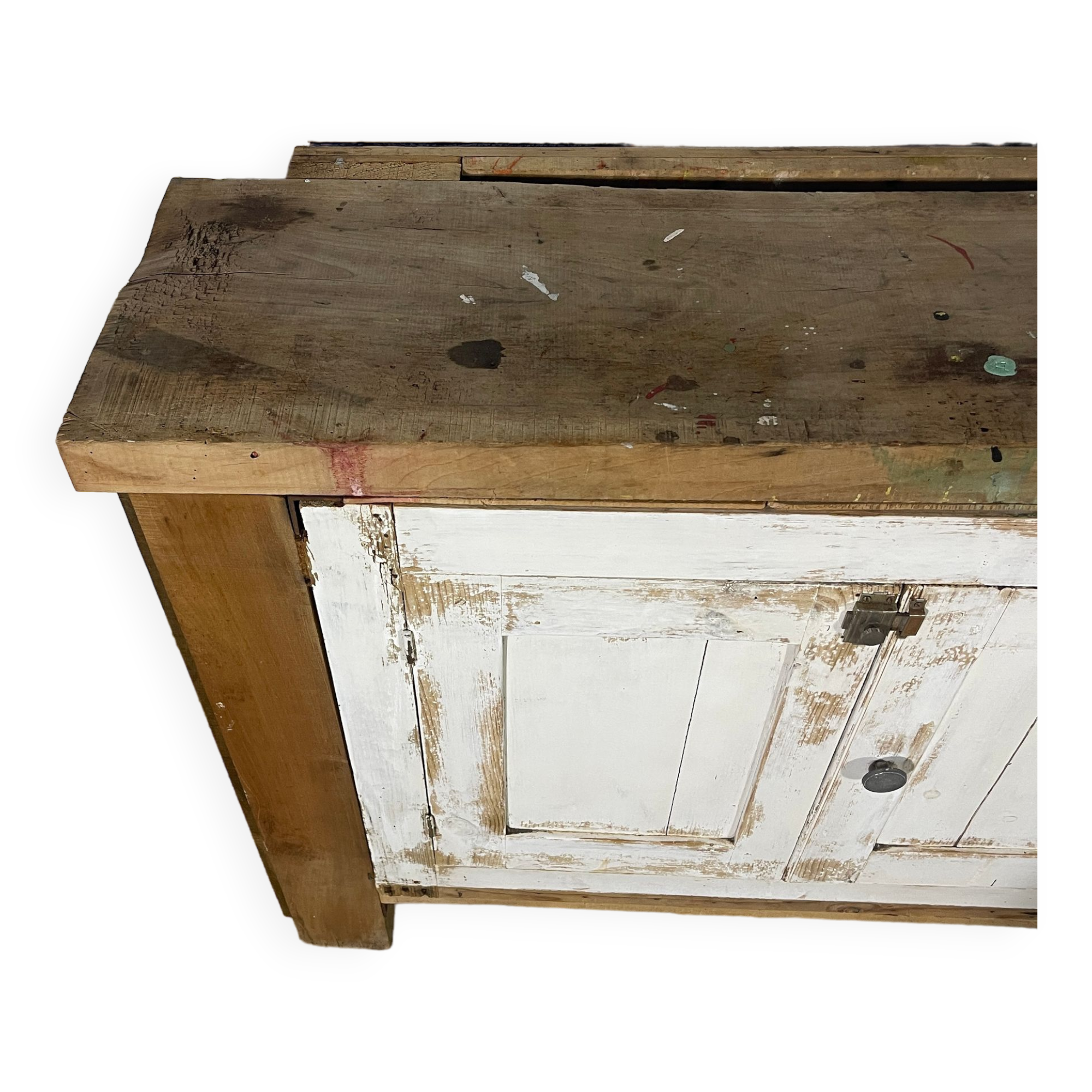 Old wooden establishment