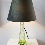 Lampe en cristal Val Saint Lambert à pied tourné, couleur verte, Belgique