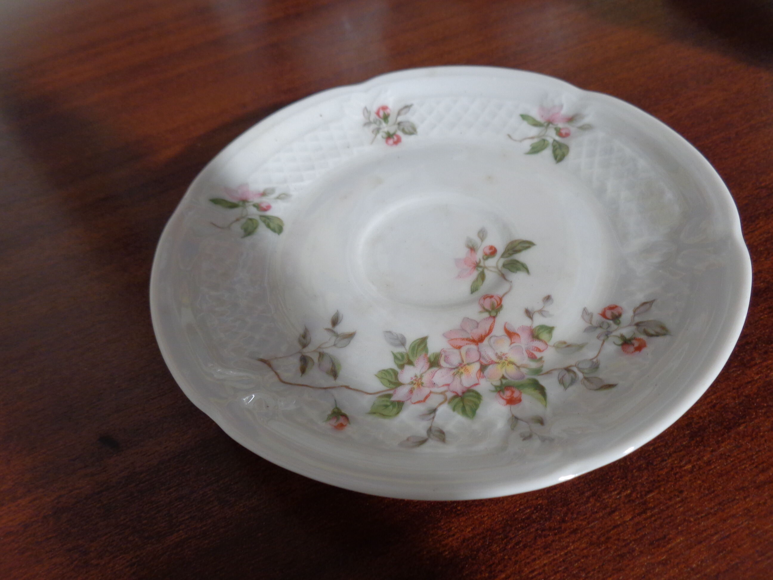 Louis Lourioux coffee cups in their box