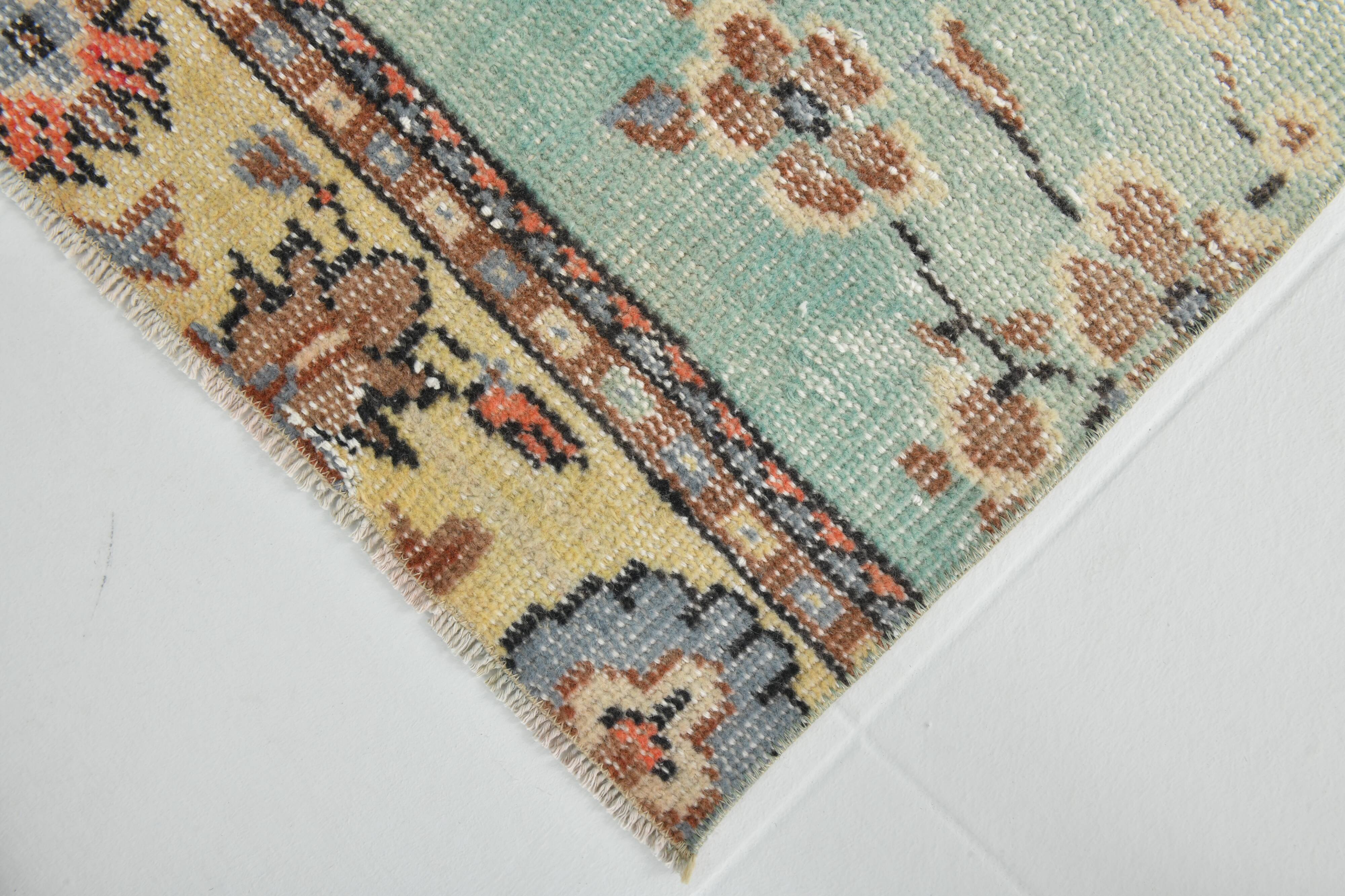 3x9 Light Green Persian Vintage Runner Rug, 81x282Cm
