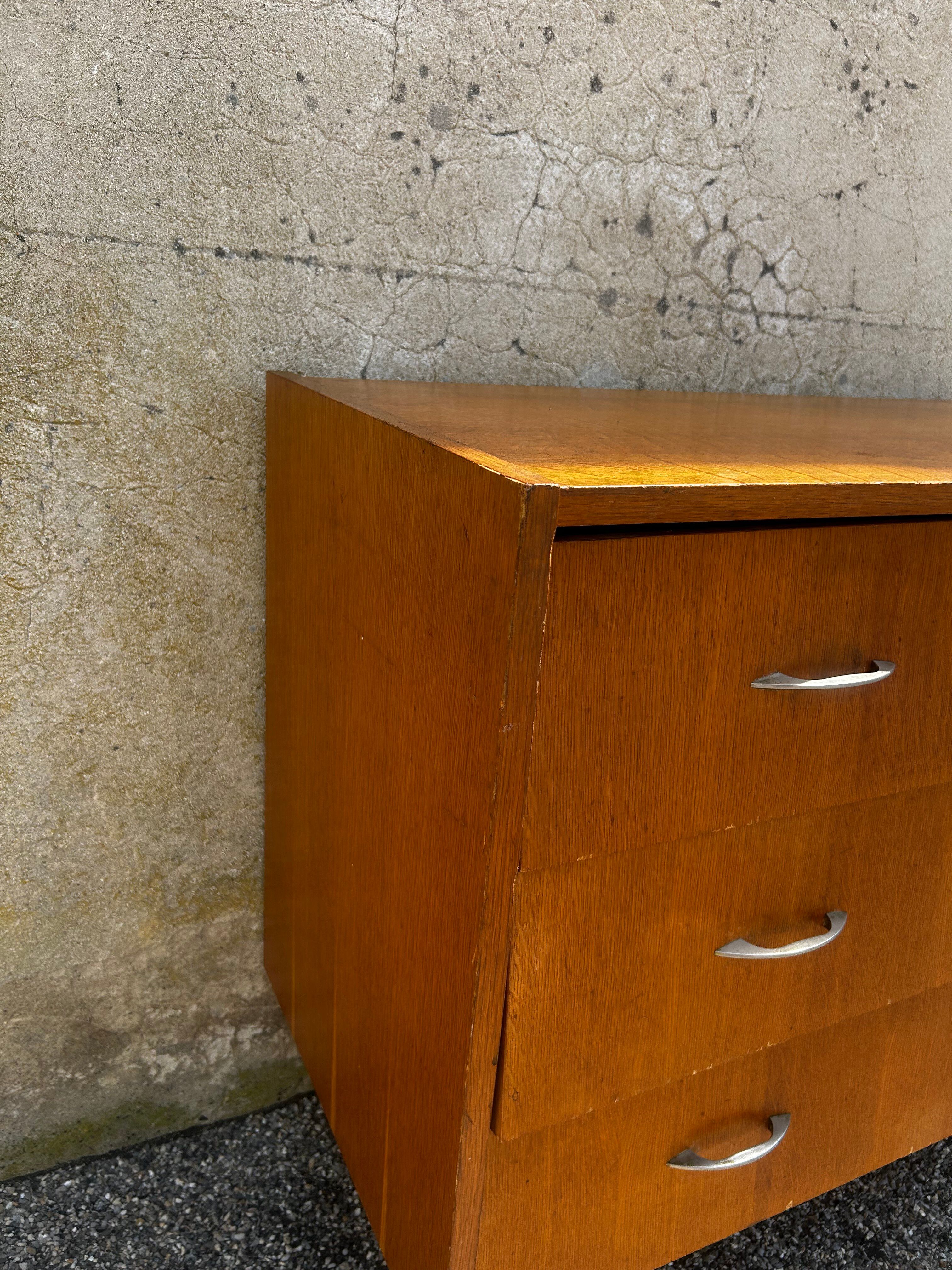 1950s/60s chest of drawers – tapered legs – Scandinavian style