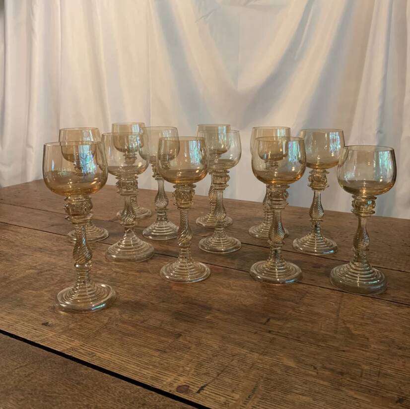 Suite of 12 Moselle wine glasses
