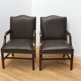 Paire de fauteuils style Empire