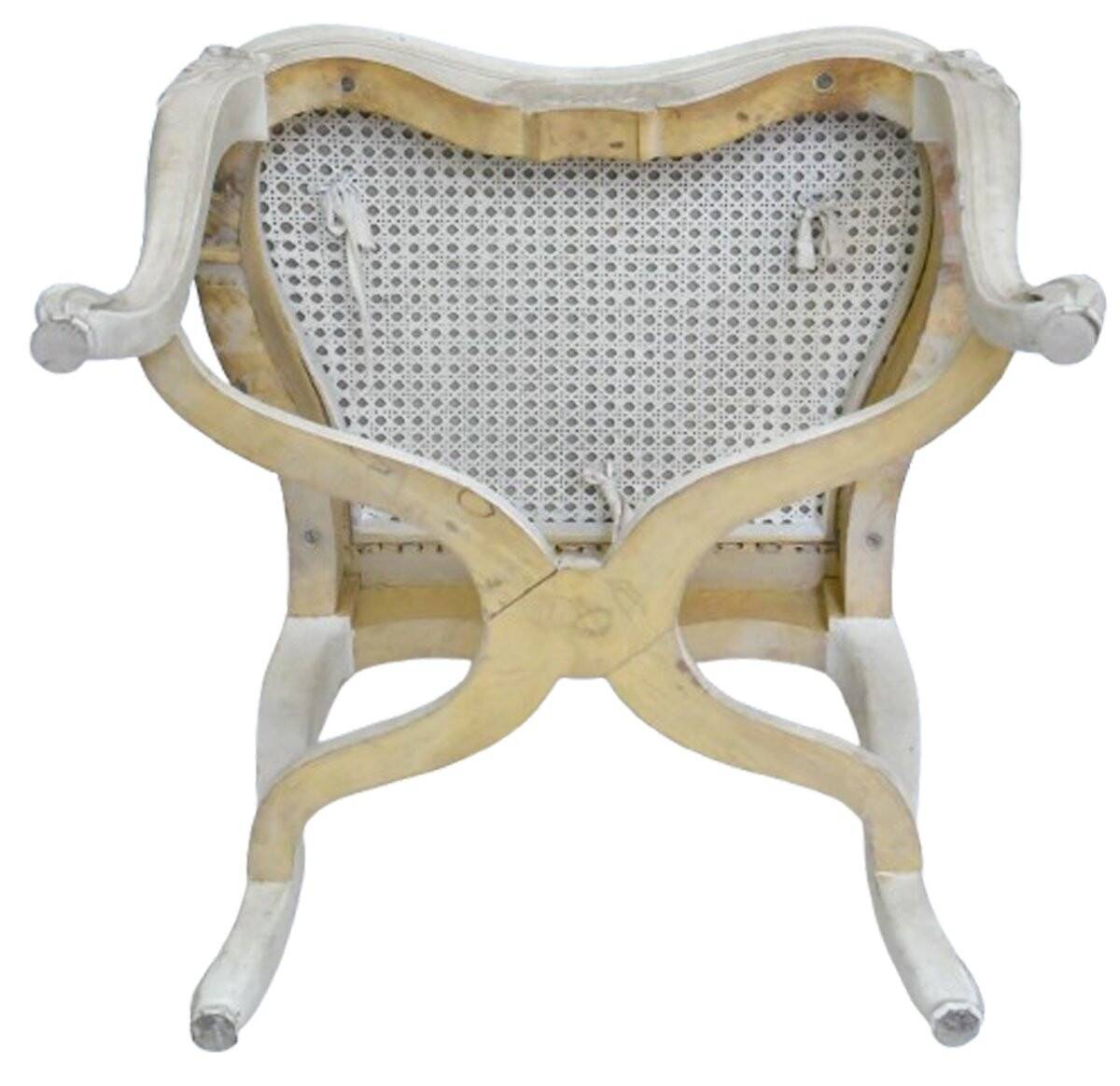 Suite de 6 chaises cannées de style Régence