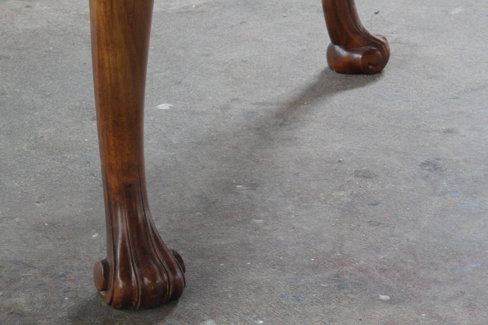 Vintage Figured Burr Walnut Pie Crust Coffee Table, 1920s