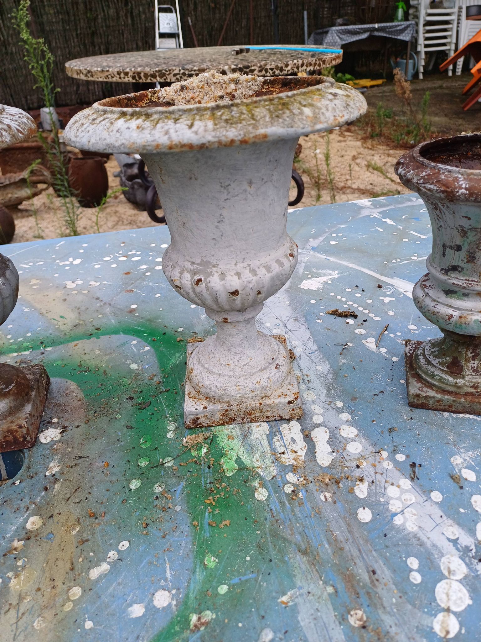 Lot of 6 Medici Cast Iron Vases from Charleville - Mézières 1900