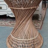 Table basse en rotin, dessus en verre