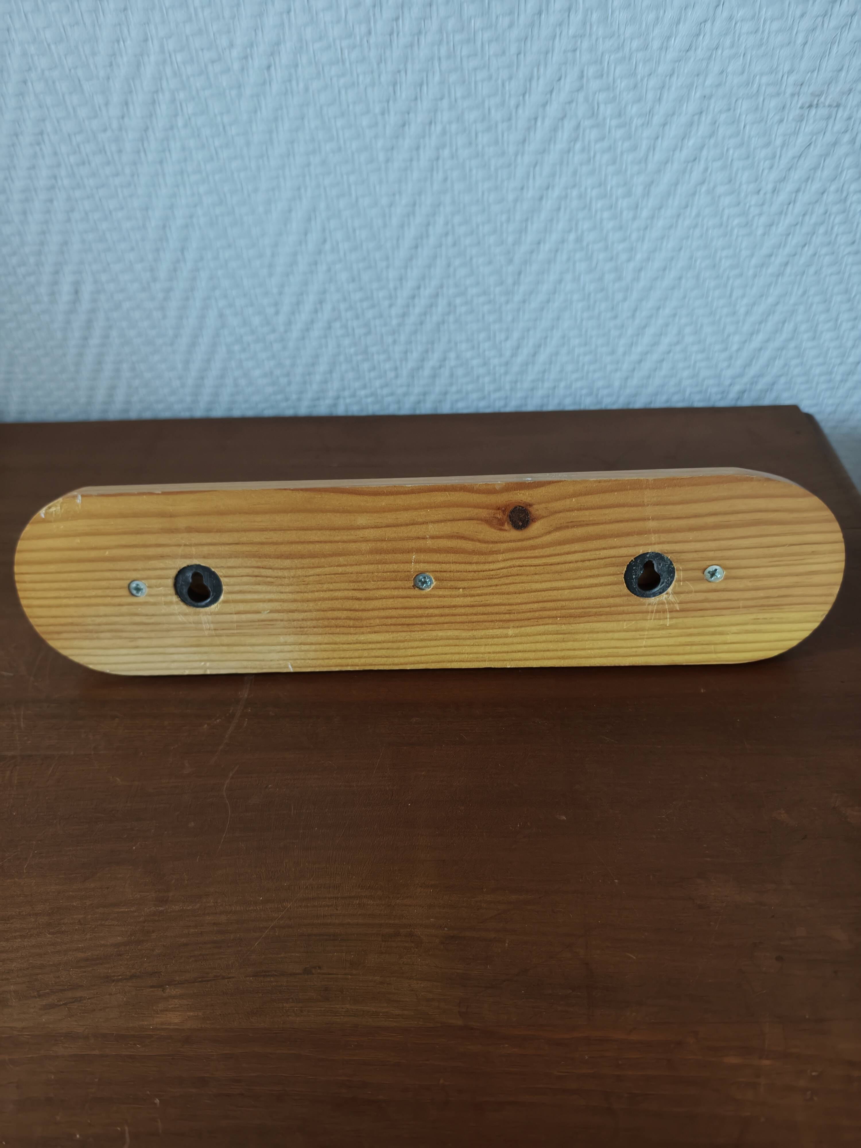 Wall hook in pine – 1970s – "Les Arcs" style