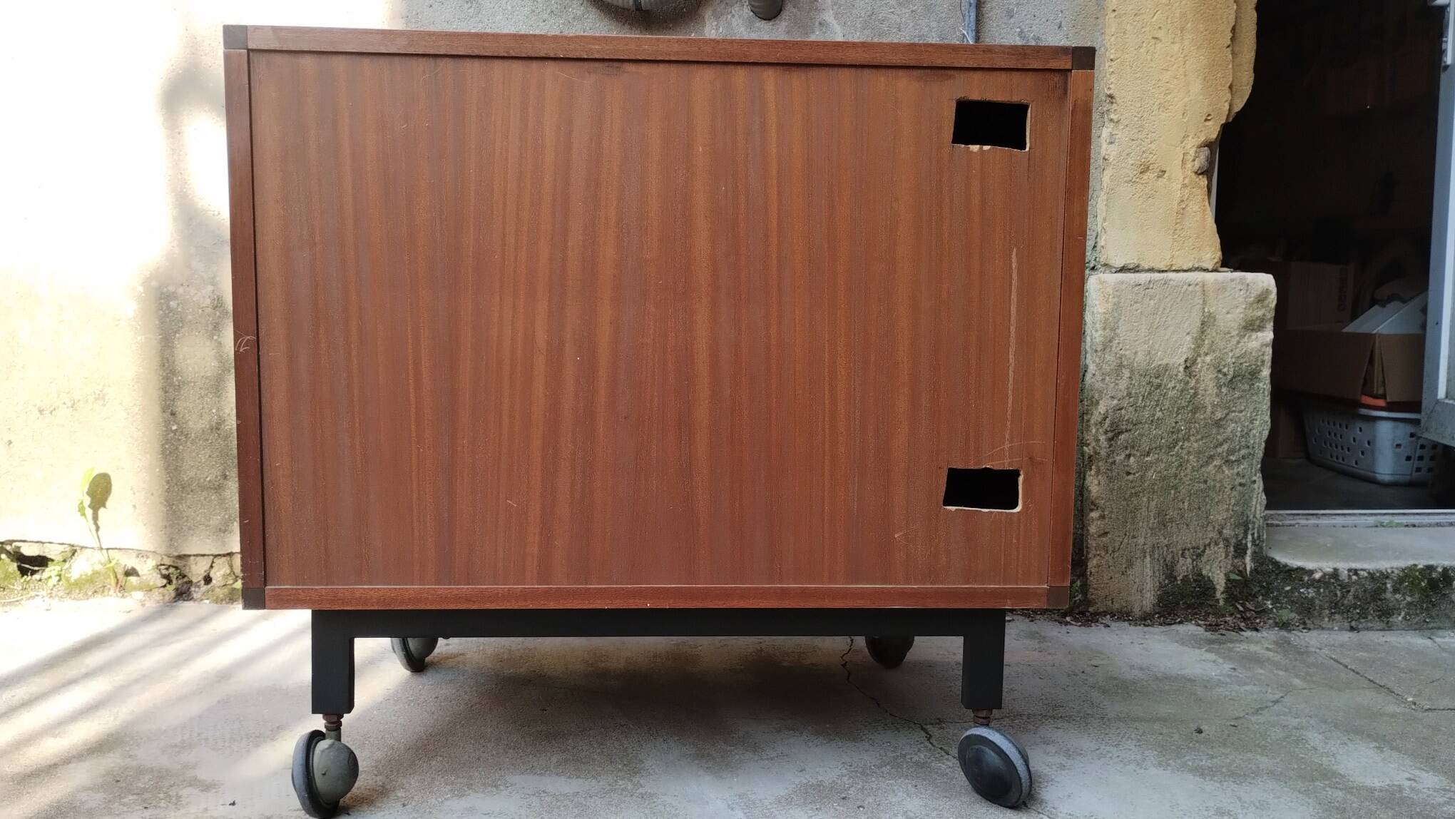 Bar / TV cabinet on wheels