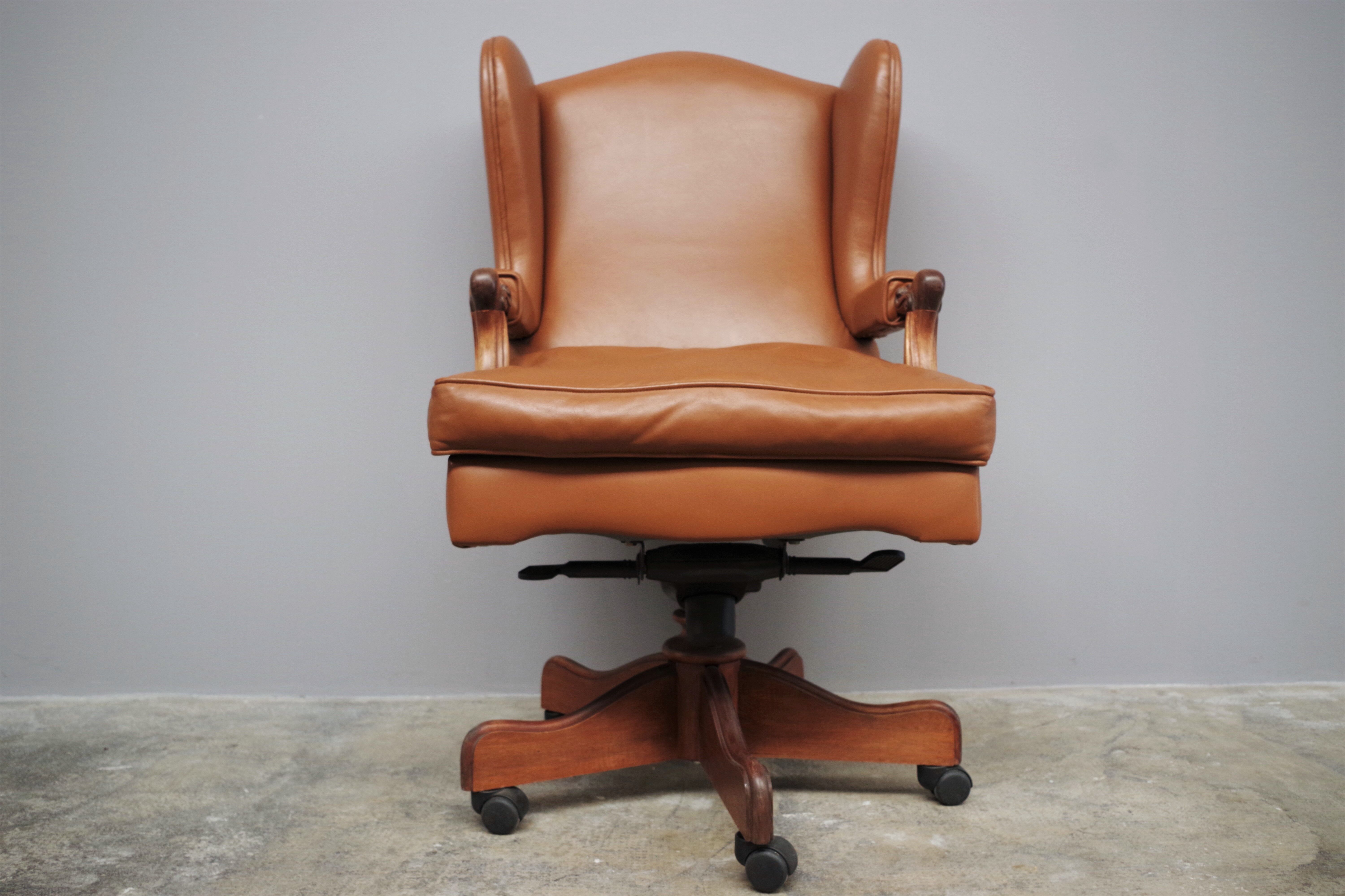 Leather office chair by Fior, 1980