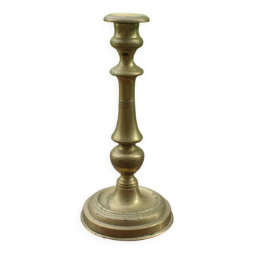 Large antique turned and decorated brass candlestick – H30 cm