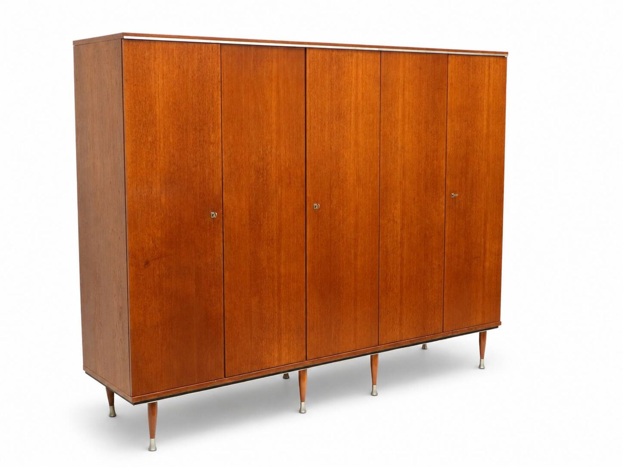 Teak wardrobe with 5 doors, hanging rail and shelves