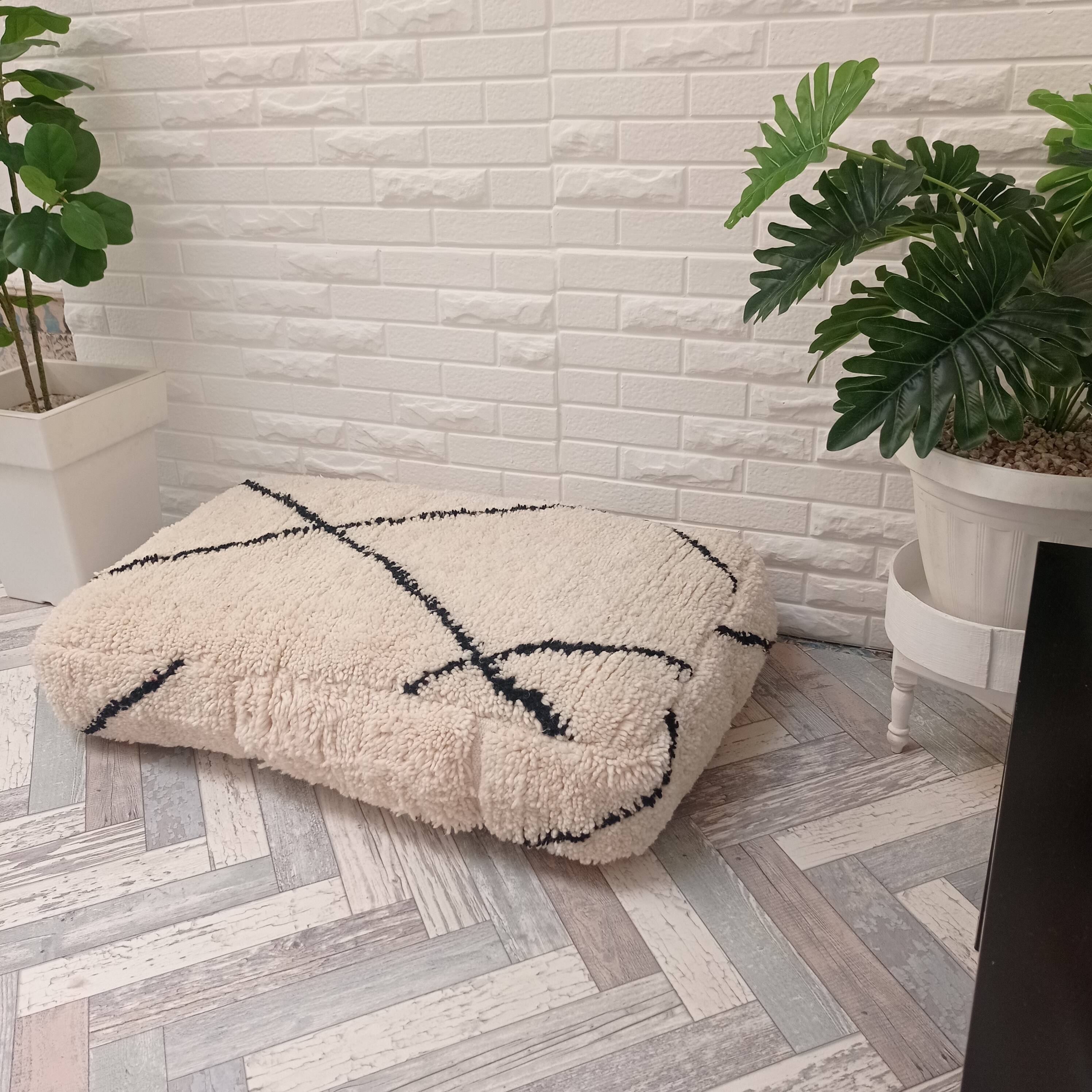 Pouf  berbère fait main en laine