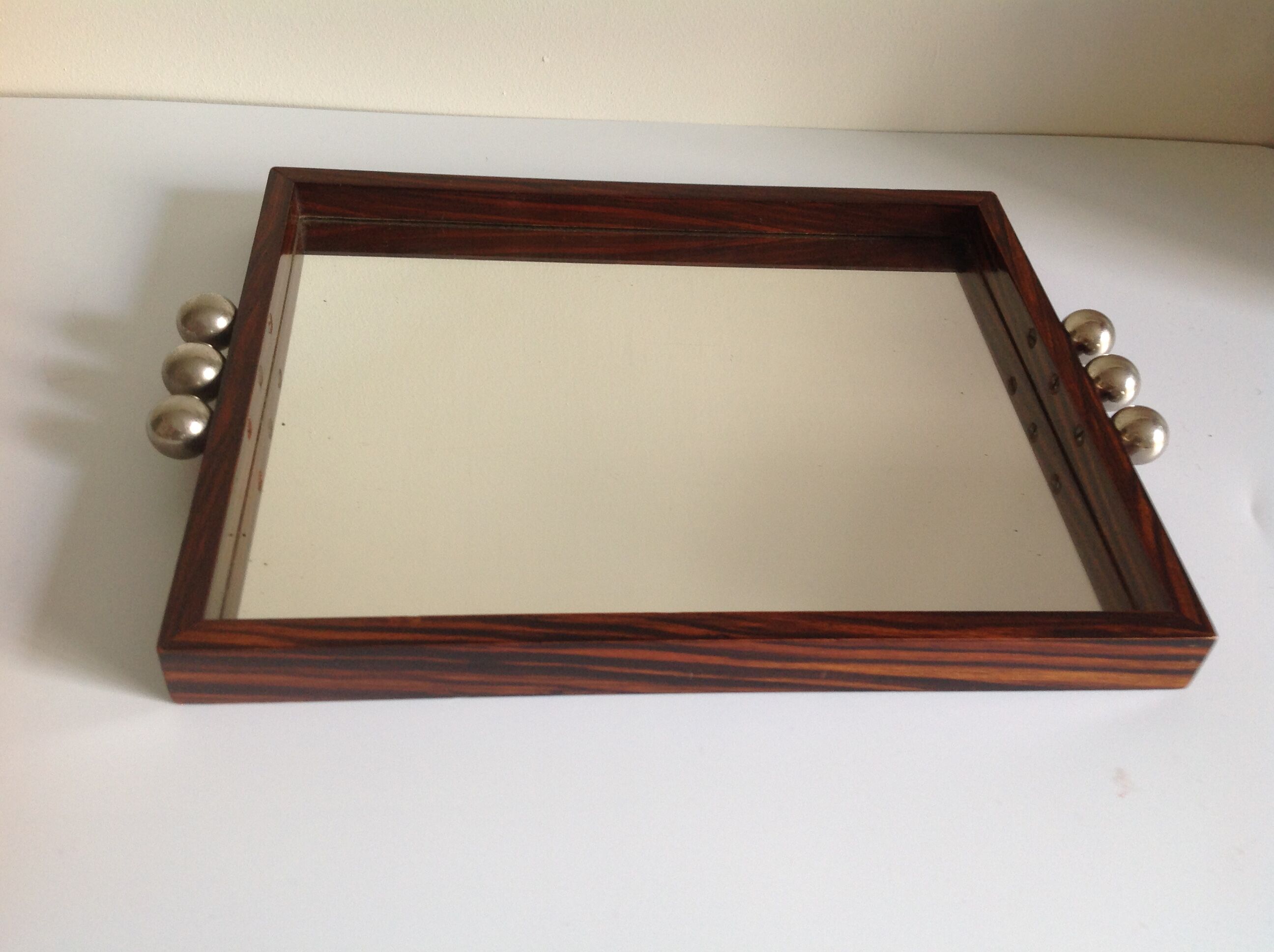 Art deco mirror plateau