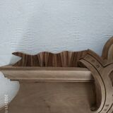 Cabinet pediment