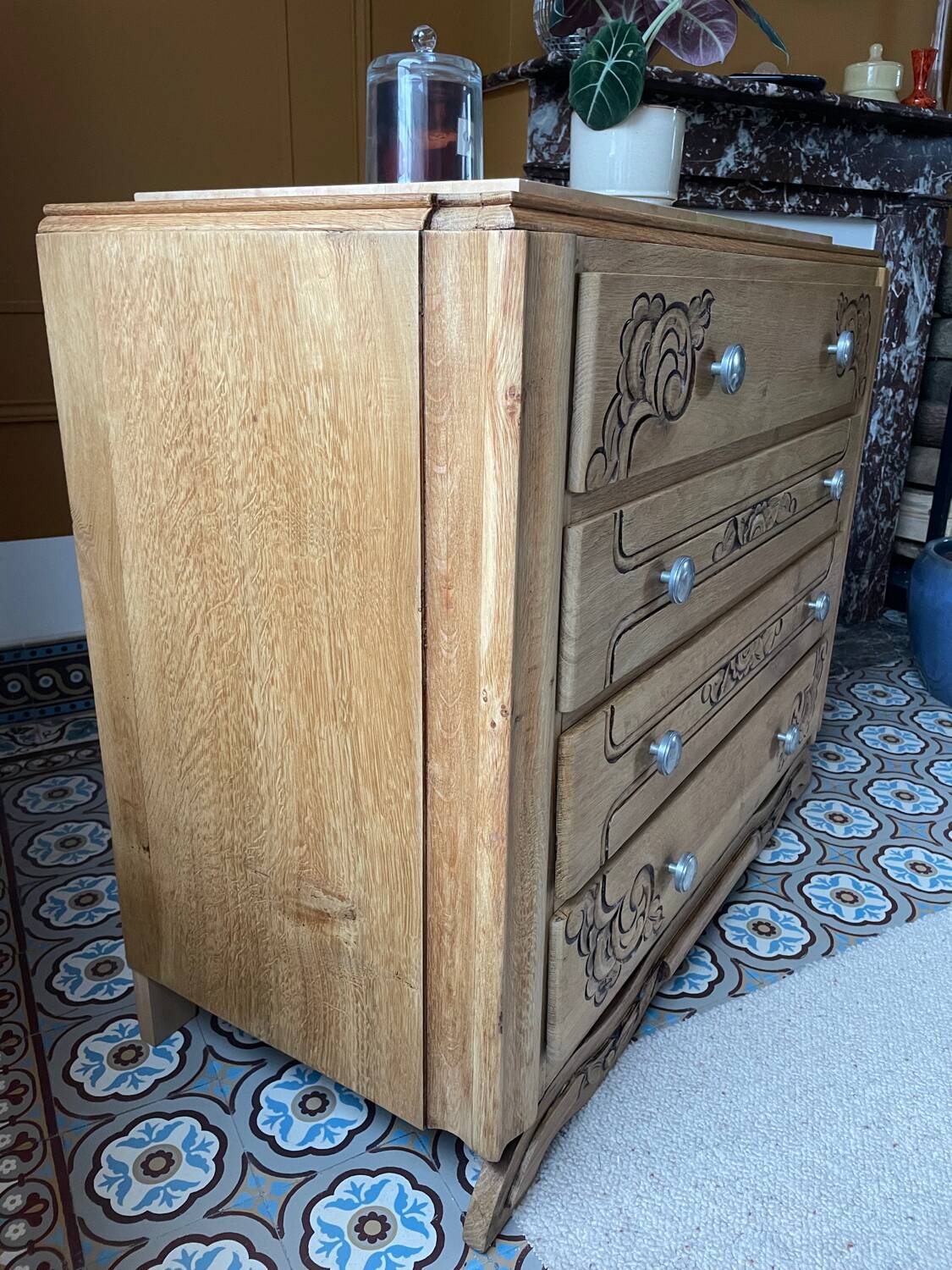 Antique carved wooden chest of drawers