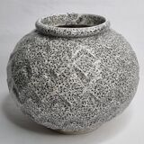 Vase boule art déco en fonte émaillée 1930