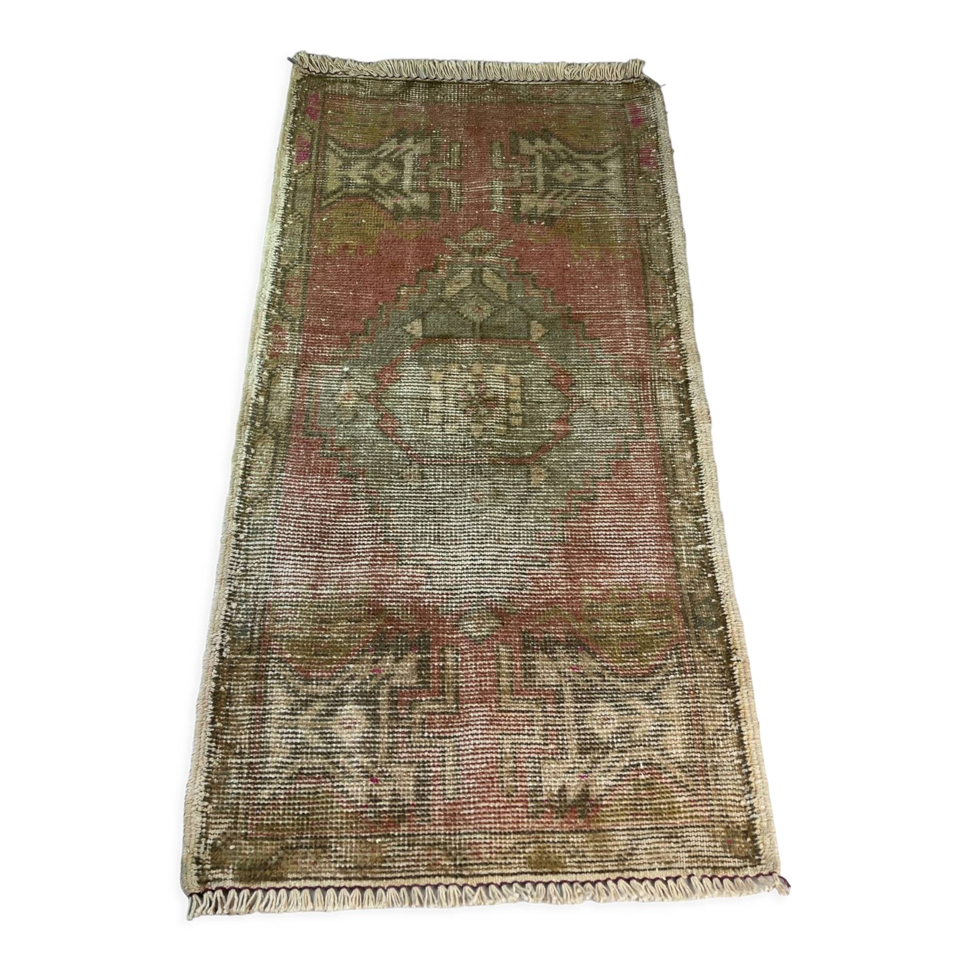 VINTAGE TURKISH PASTEL MINI RUG , 101 x 51 cm