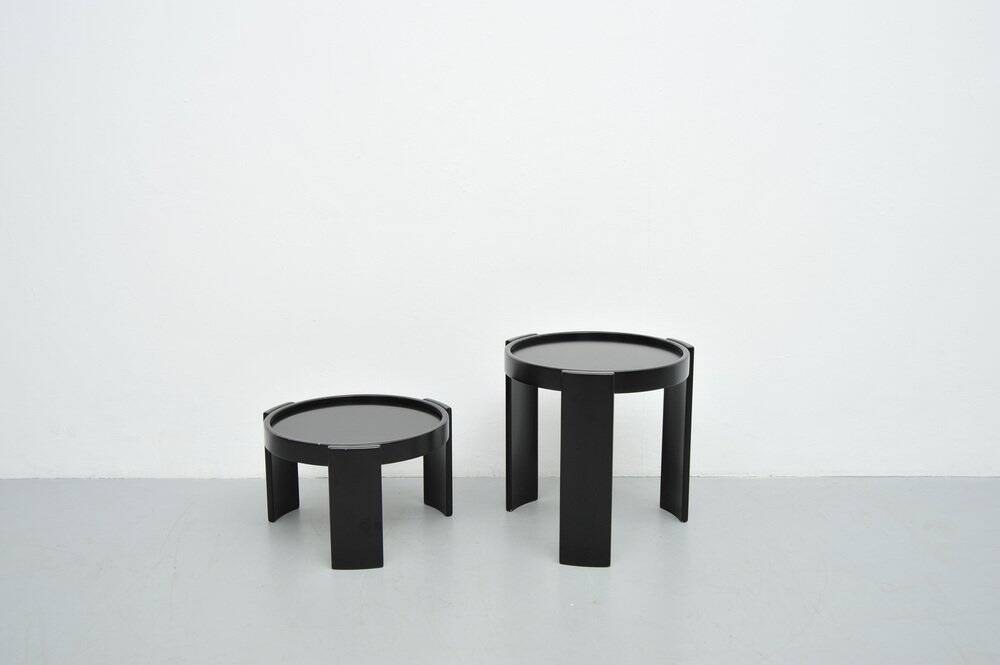 Set of 2 Model 780/783 tables by Gianfranco Frattini for Cassina, 1950s