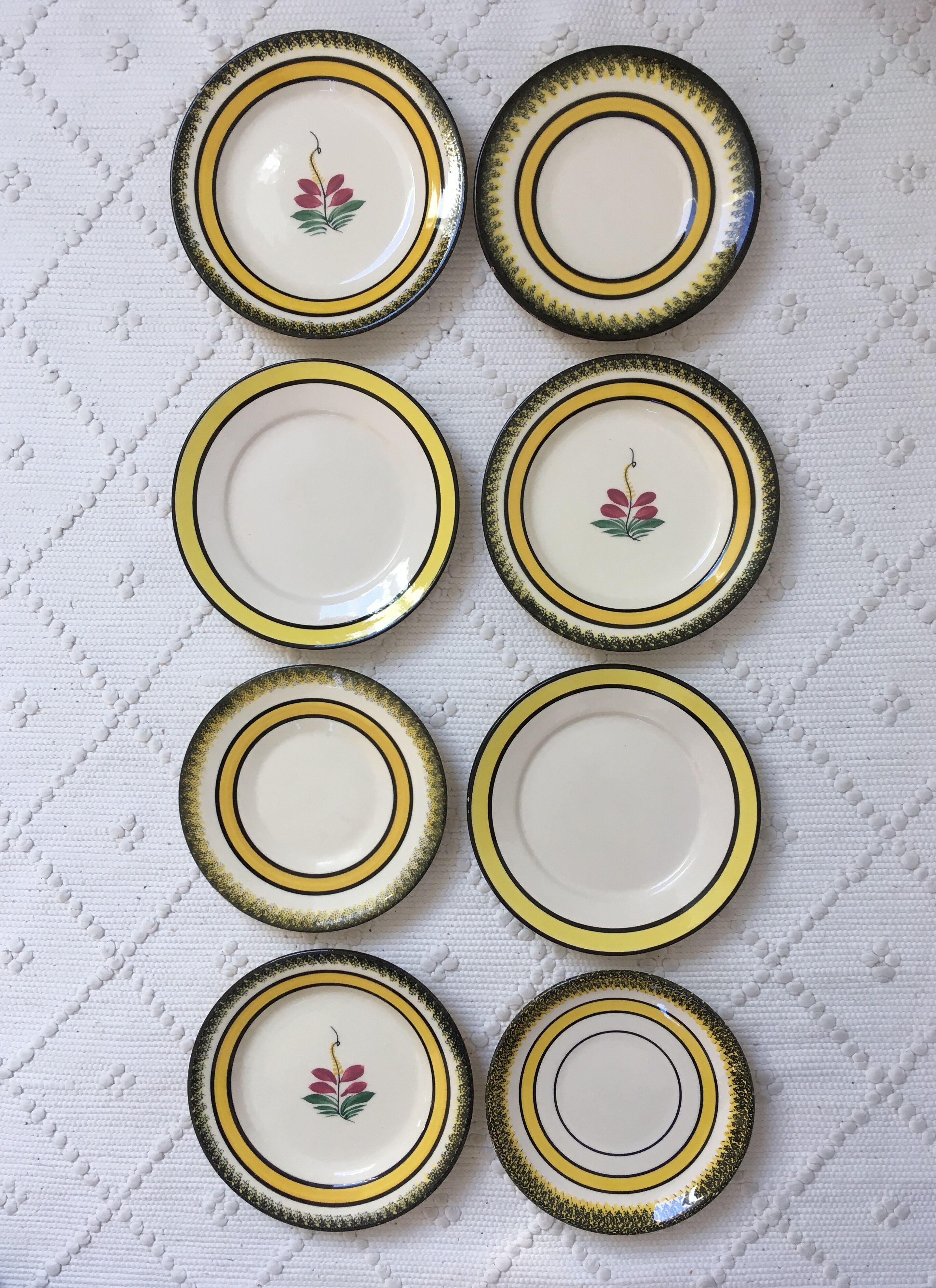 Yellow & black dessert plates Henriot Quimper