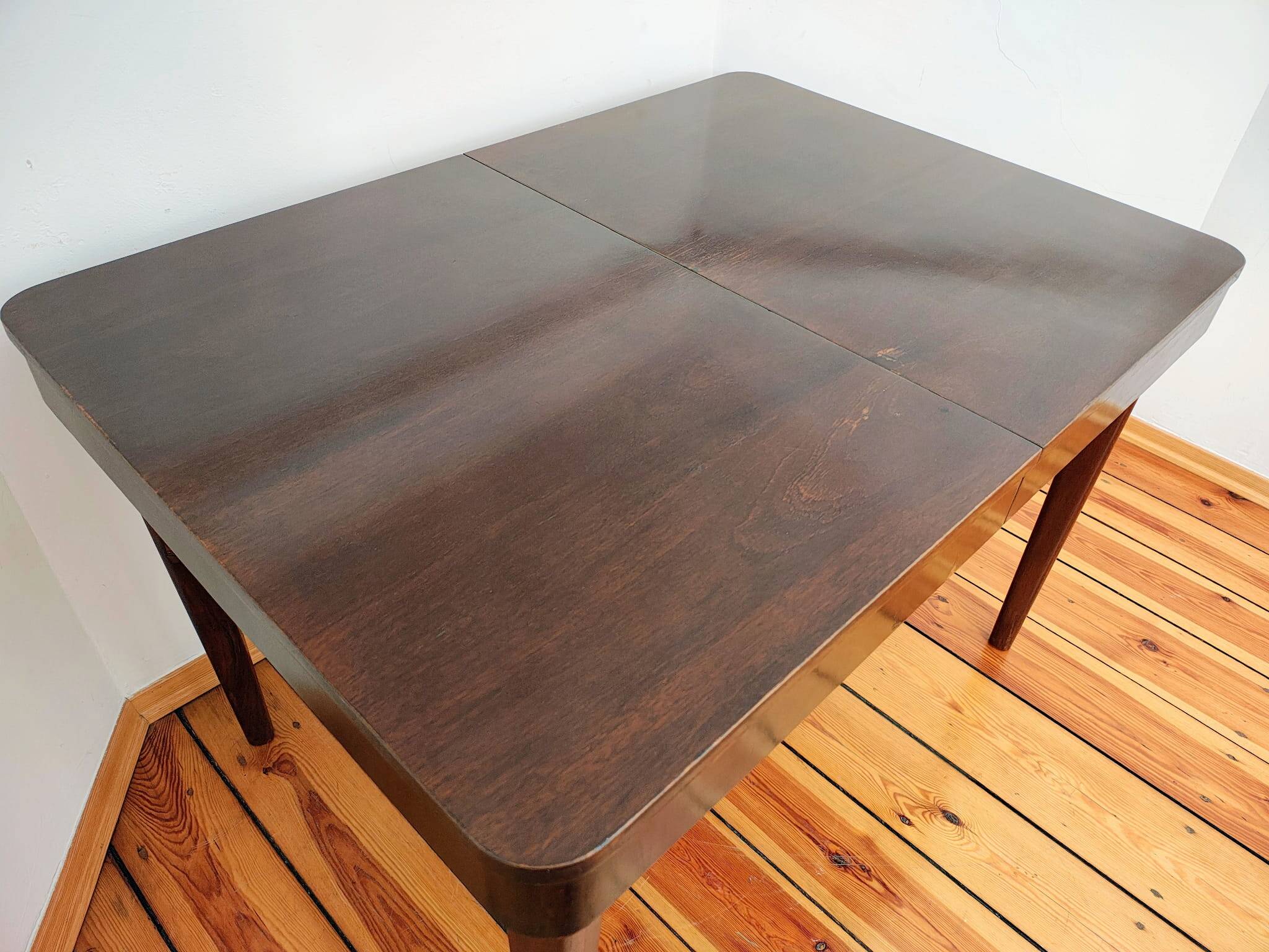 Czechoslovakian Extendable Dining Table by Jindřich Halabala for Up Závody
