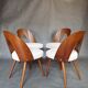 Lot de 4 chaises vintage en noyer et tissu par Antonin Suman, Tchécoslovaque 1960