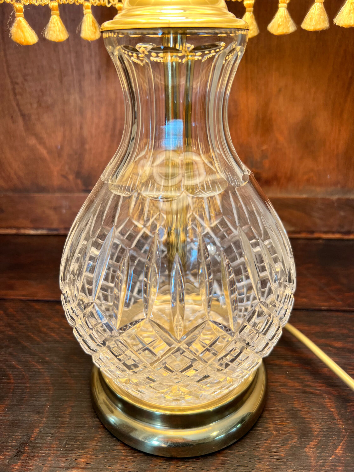 Crystal lamp stand | round diamond cut crystal lamp | stuart crystal lamp