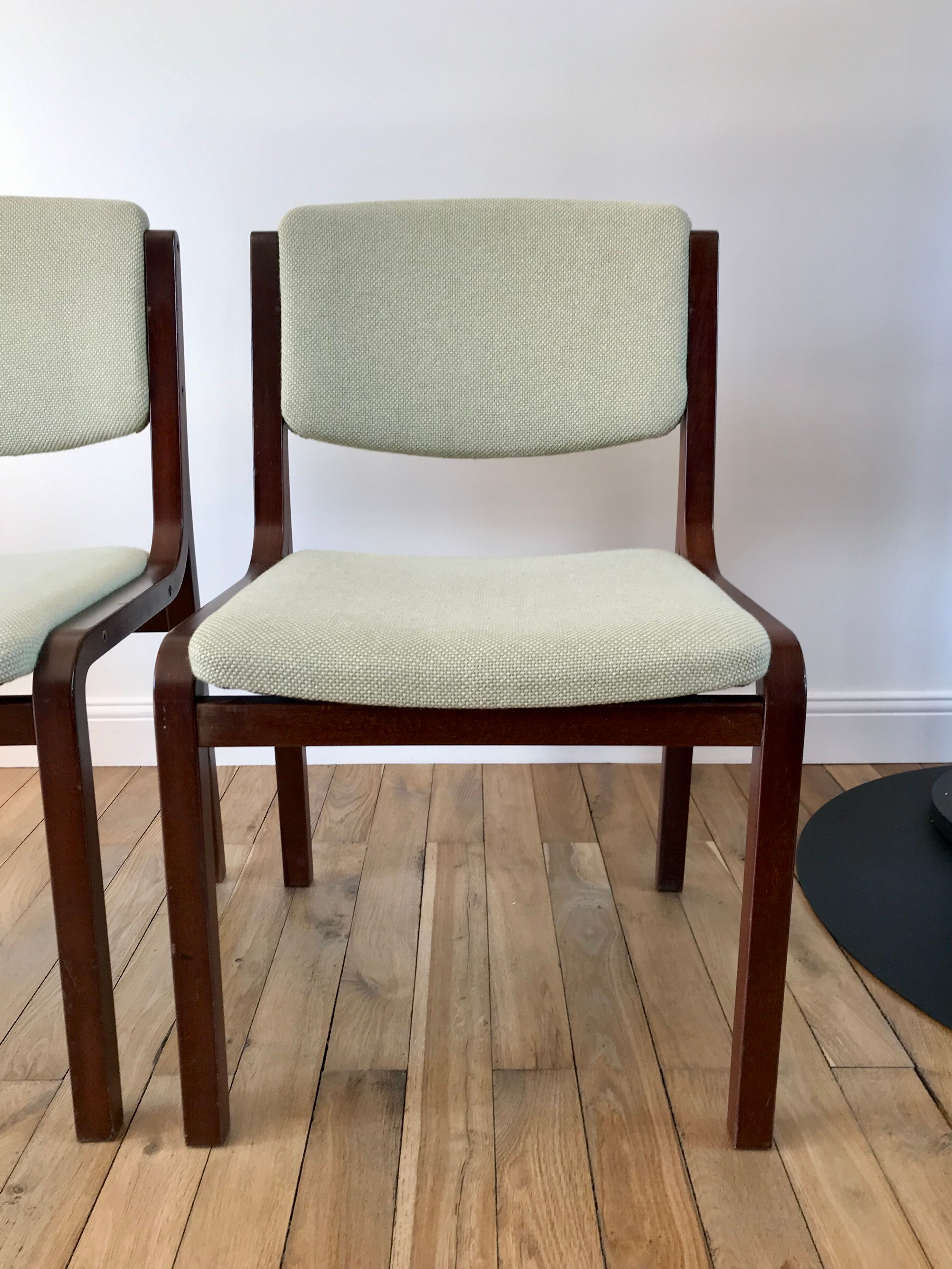 Pair of wooden armchairs and green and ecru fabrics 70s