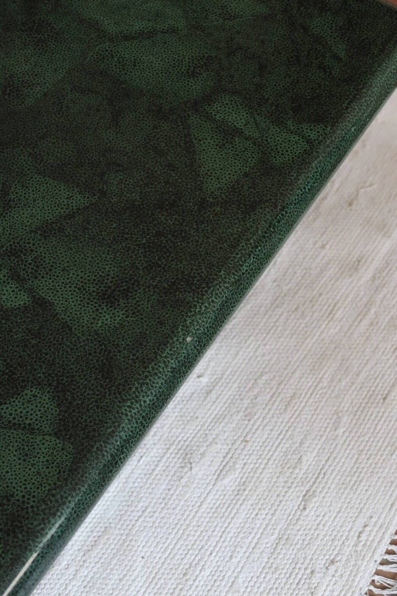 Green coffee table attributed to Jean-Claude Mahey, Roche Bobois.