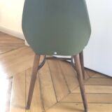 Leather chair color olive, year 50