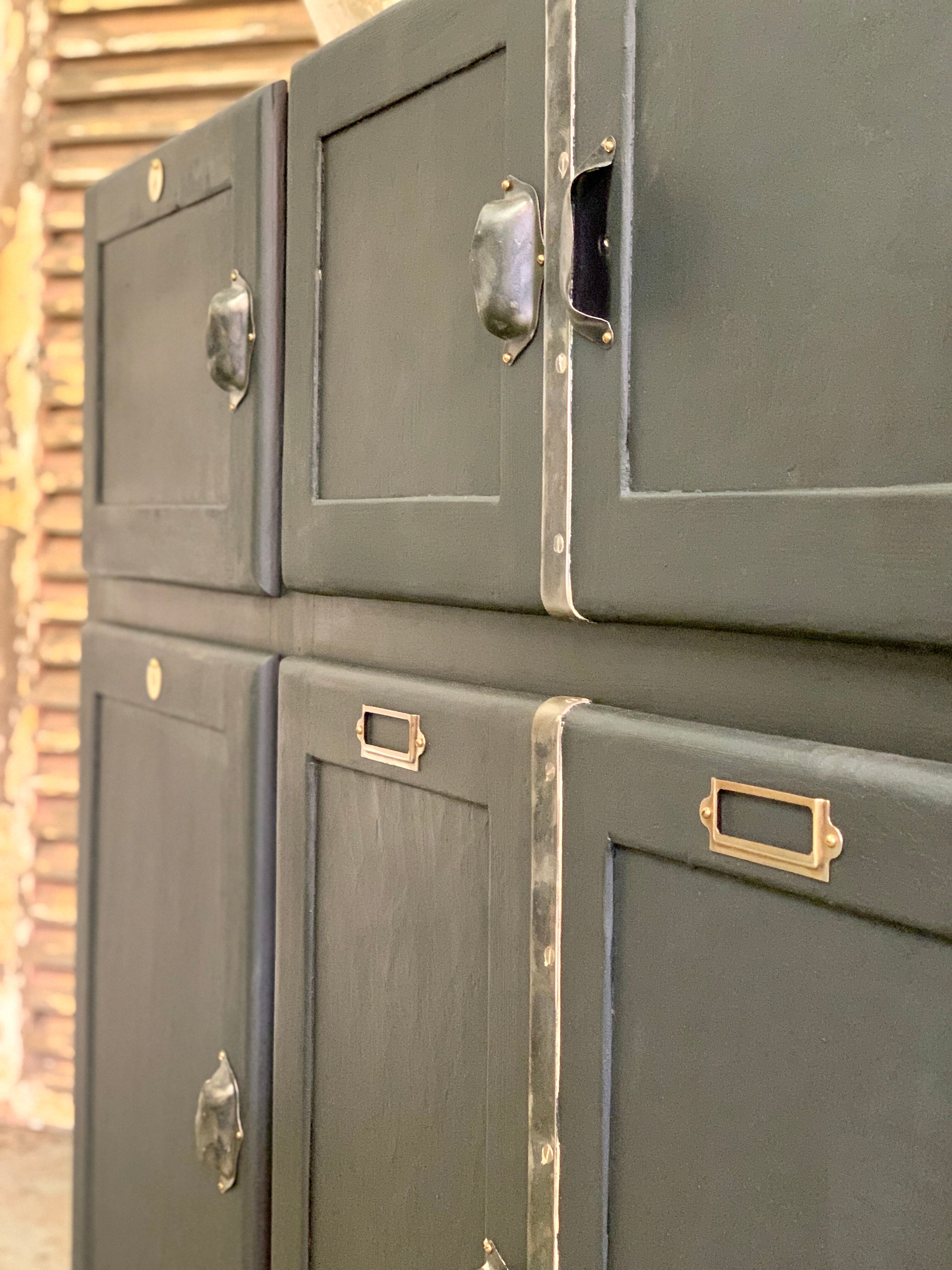 Black workshop buffet 1930