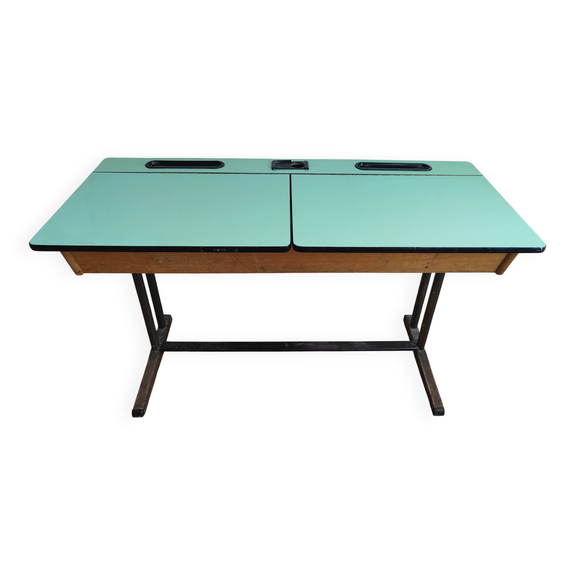 Desk/ school desk