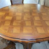 Round table and 6 chairs