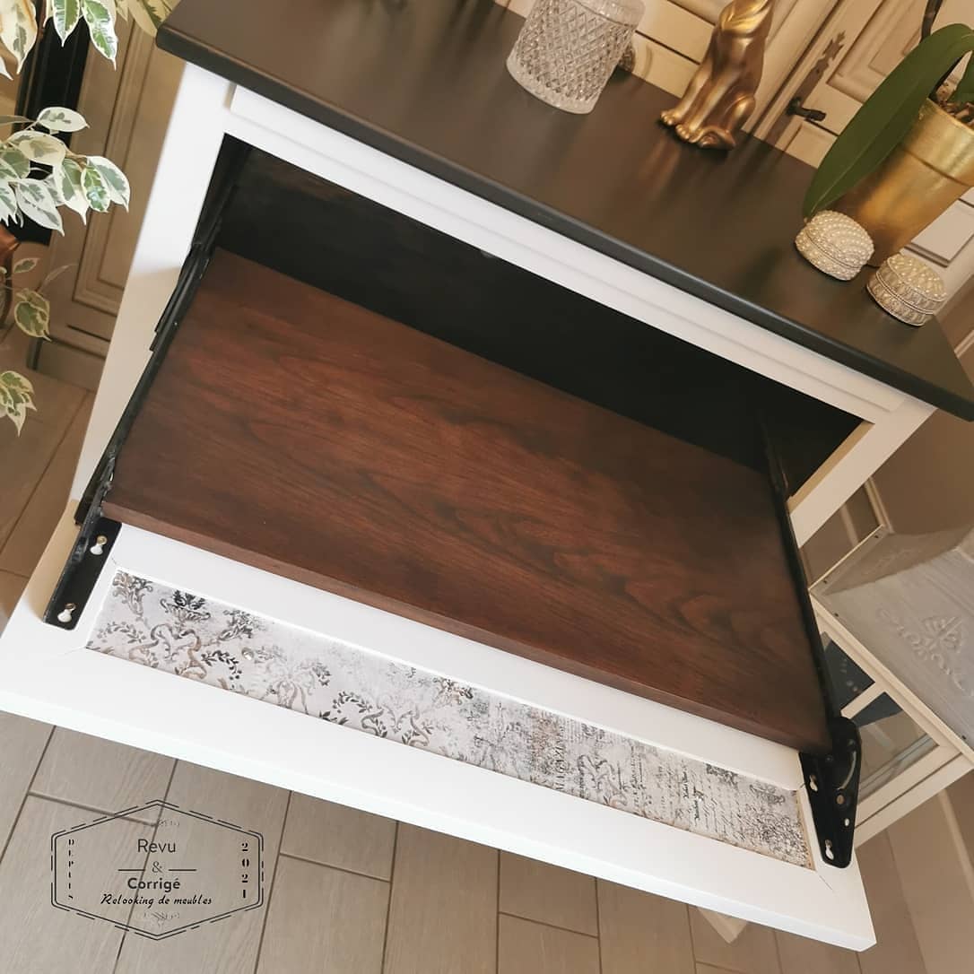 TV stand
