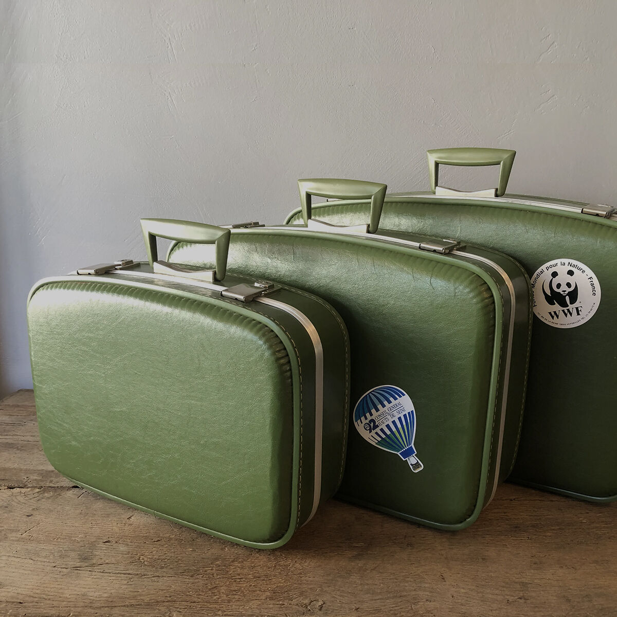 ALL OUR SUITCASES IN IMITATION LEATHER AND LEATHER