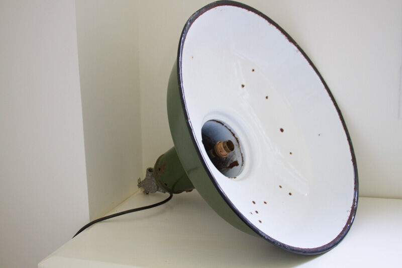 Industrial hanging lamp