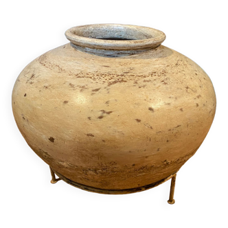 Jar in terracotta